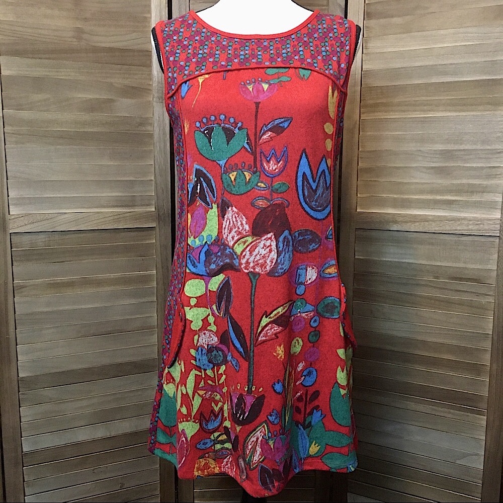 Para Vida Sleeveless Dress with Colorful Print, Medium, NWOT